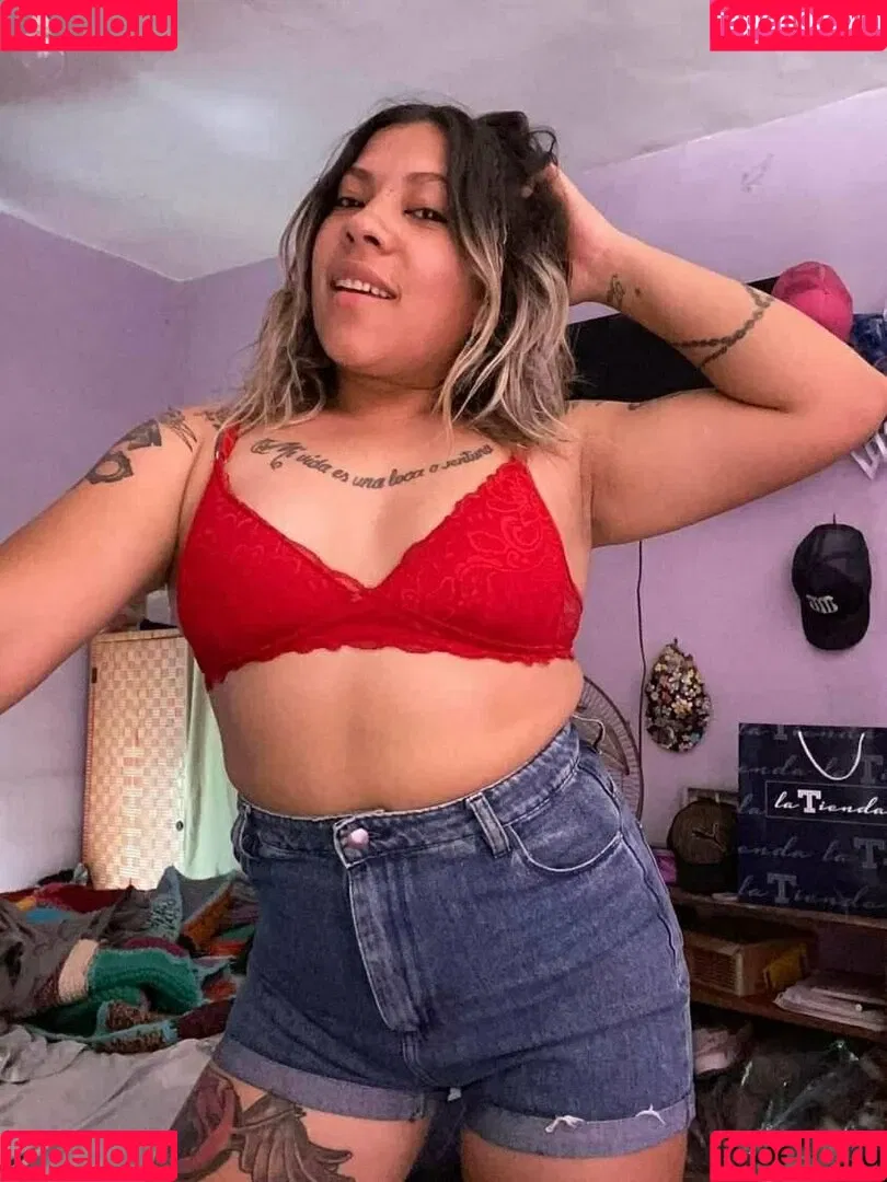 crysttaal_30 Onlyfans Photo Gallery 