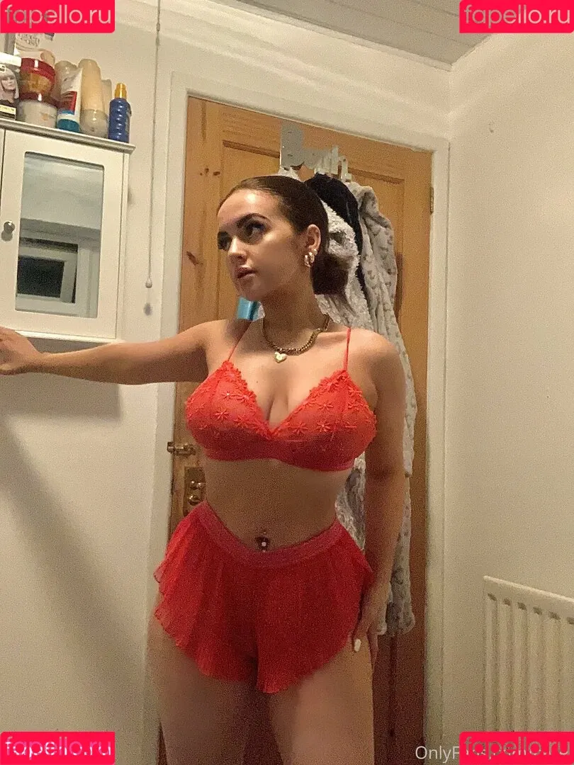 cezel Onlyfans Photo Gallery 