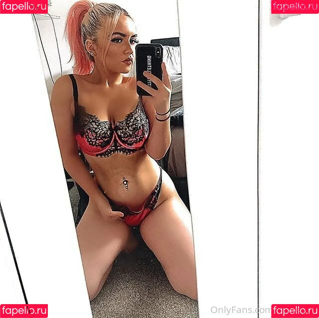 cezel Onlyfans Photo Gallery 