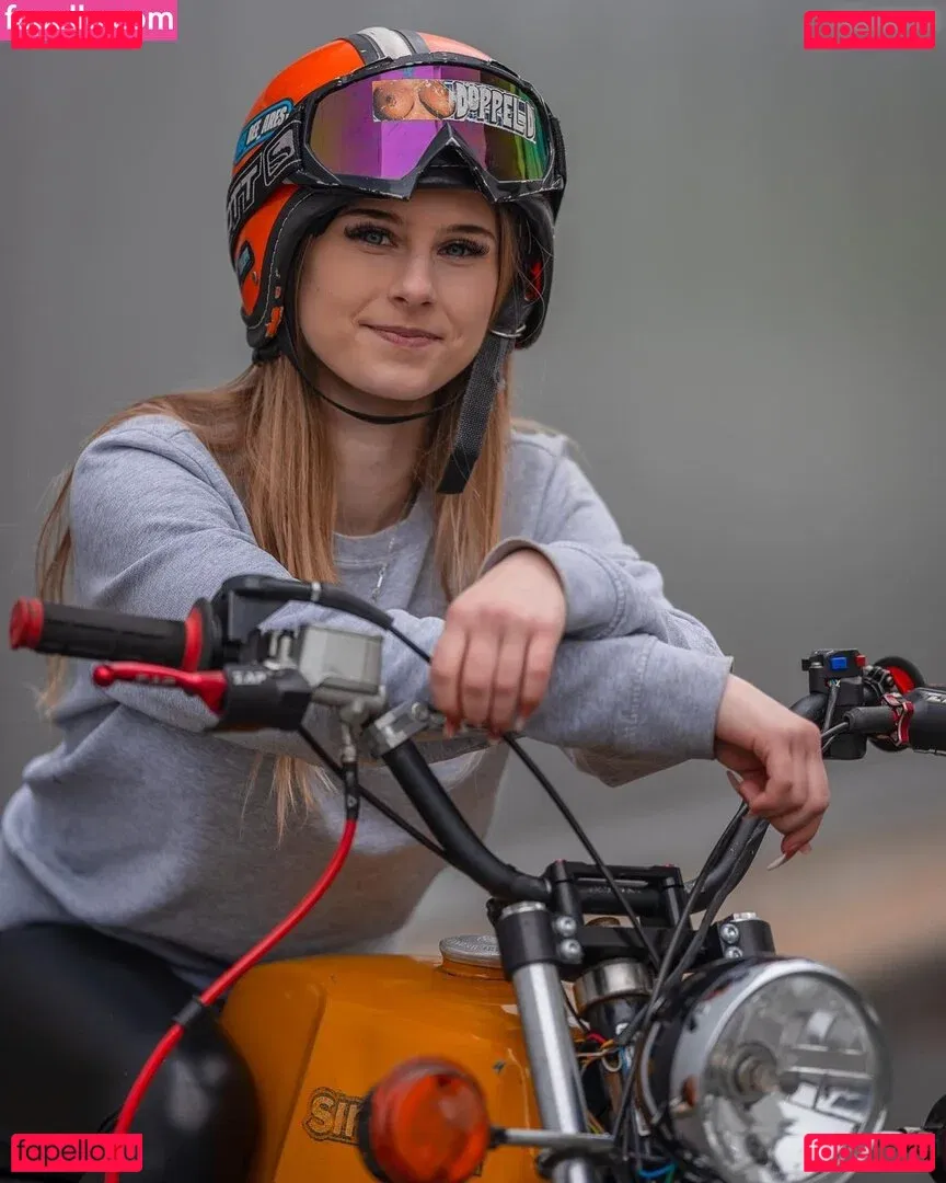 Paula_fhm Onlyfans Photo Gallery 