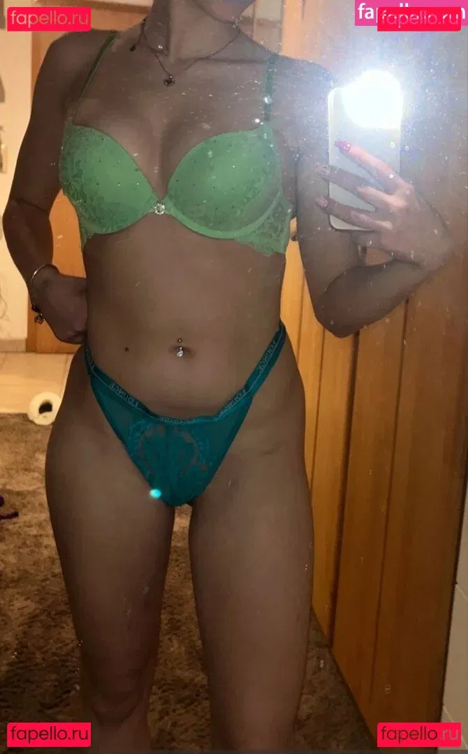 Paula_fhm Onlyfans Photo Gallery 