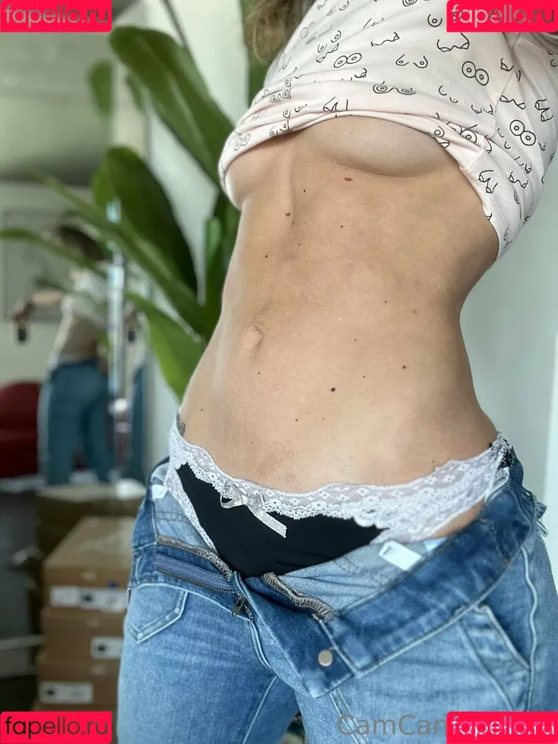 camcanela Onlyfans Photo Gallery 