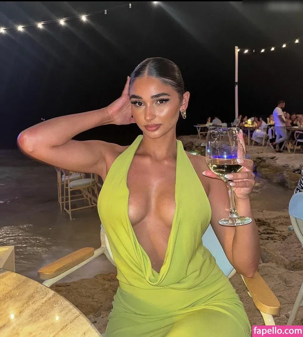 alina_maze Onlyfans Photo Gallery 