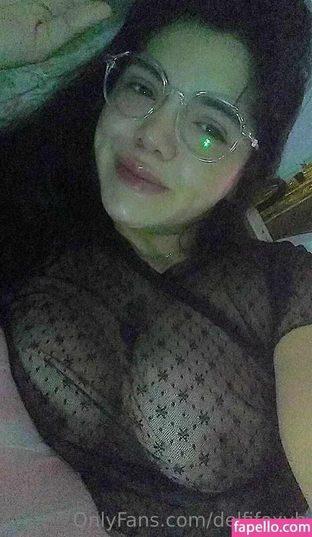 delfifoxyb Onlyfans Photo Gallery 