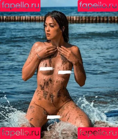 Queen_Ling_Ling Onlyfans Photo Gallery 