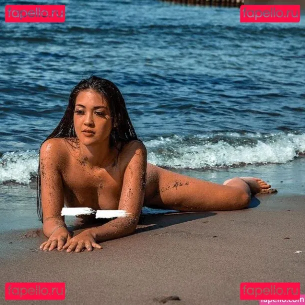 Queen_Ling_Ling Onlyfans Photo Gallery 