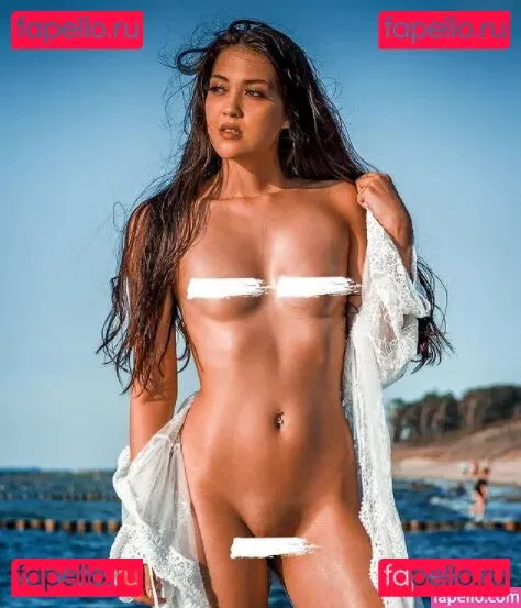 Queen_Ling_Ling Onlyfans Photo Gallery 