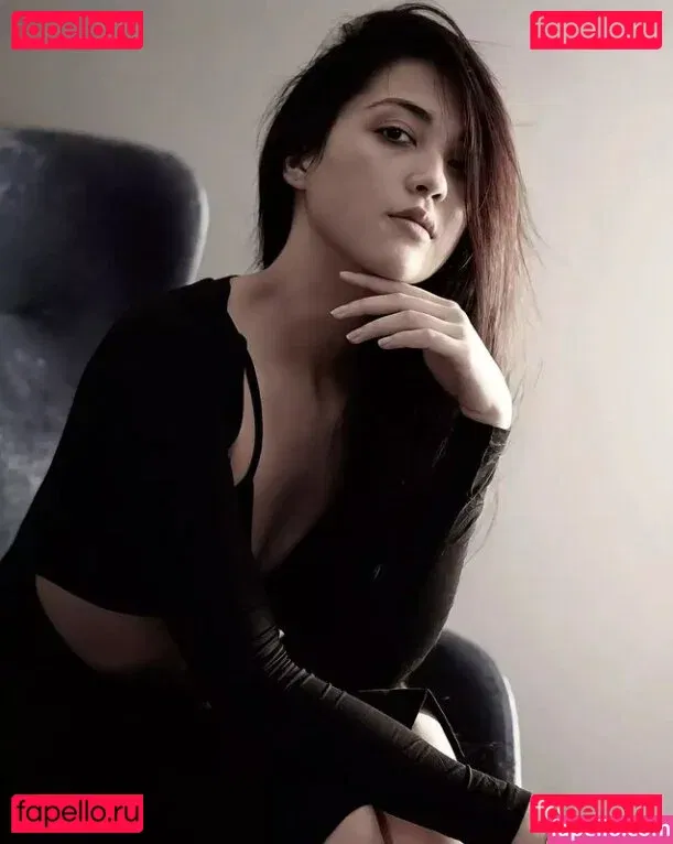 Queen_Ling_Ling Onlyfans Photo Gallery 