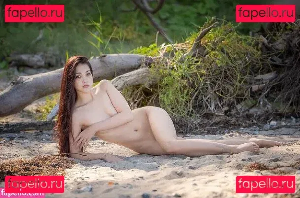 Queen_Ling_Ling Onlyfans Photo Gallery 