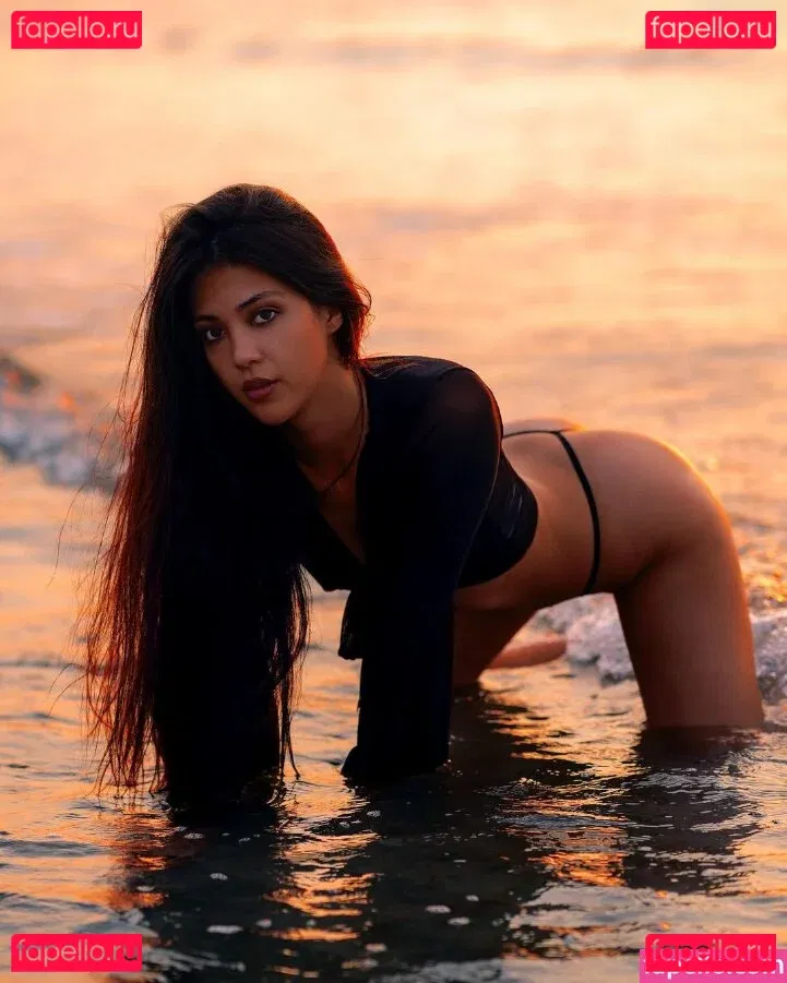 Queen_Ling_Ling Onlyfans Photo Gallery 