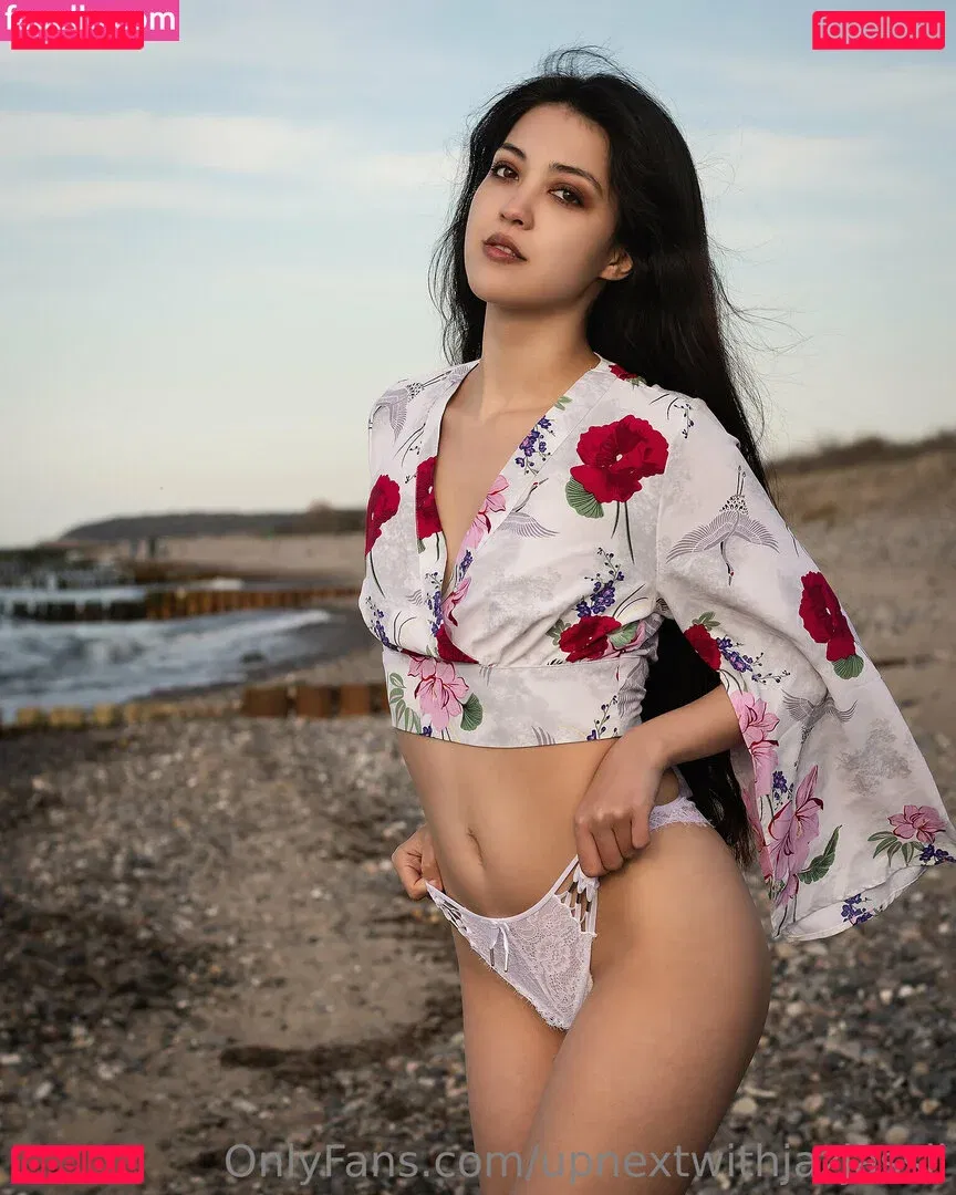 Queen_Ling_Ling Onlyfans Photo Gallery 