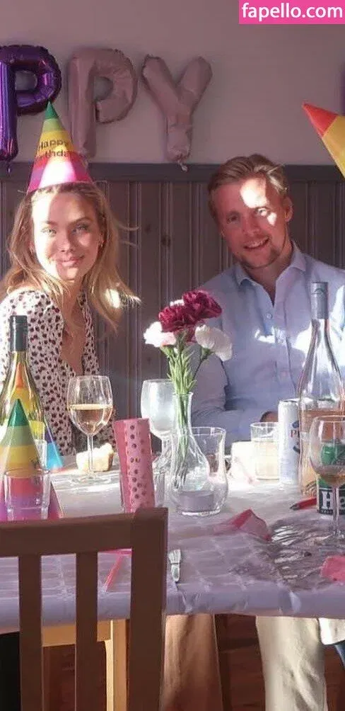 Hanna Edwinson Onlyfans Photo Gallery 