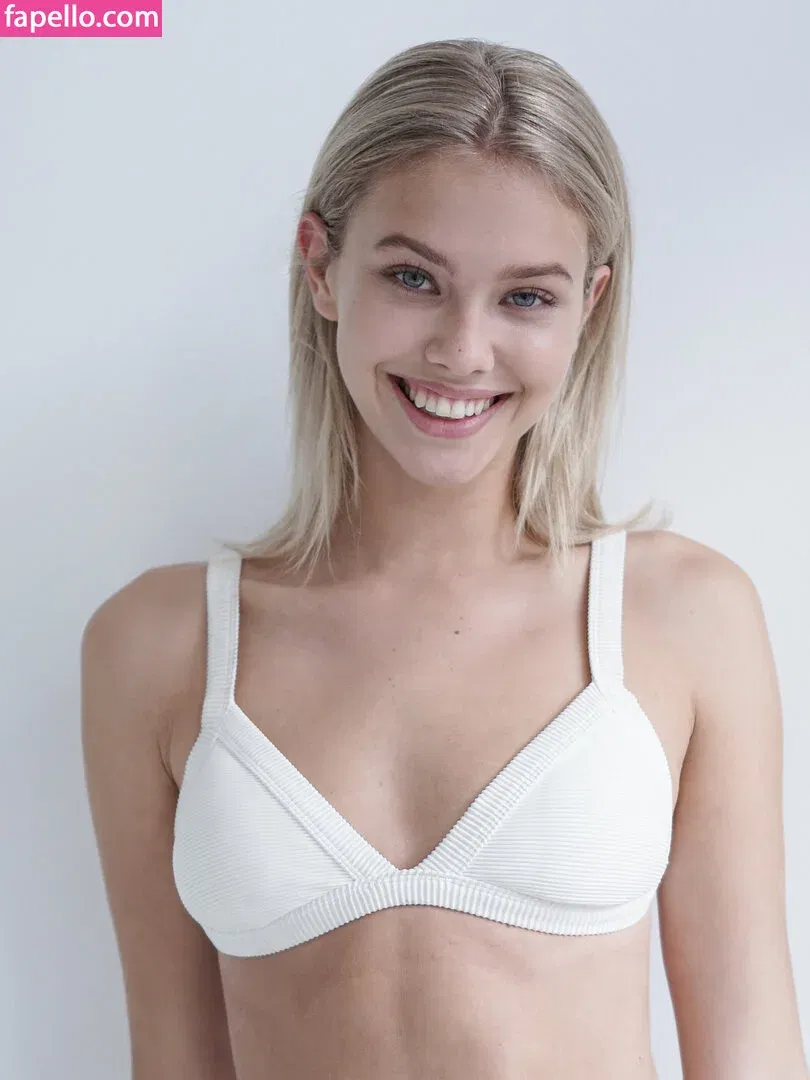 Hanna Edwinson Onlyfans Photo Gallery 