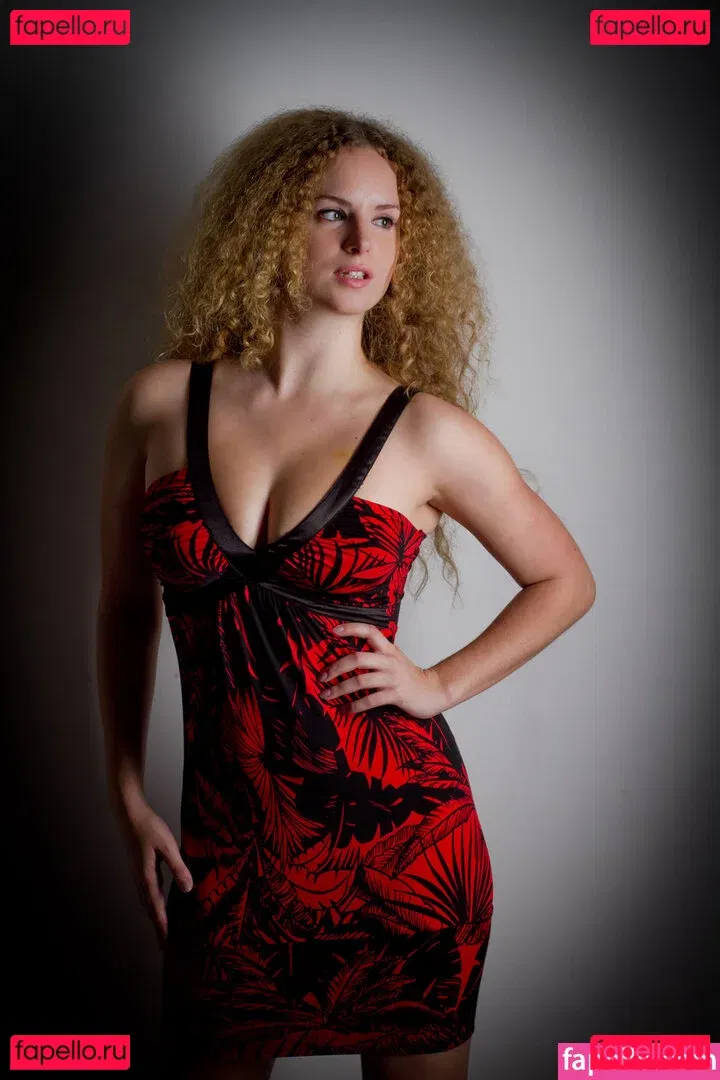 Emily Jezebelle Onlyfans Photo Gallery 