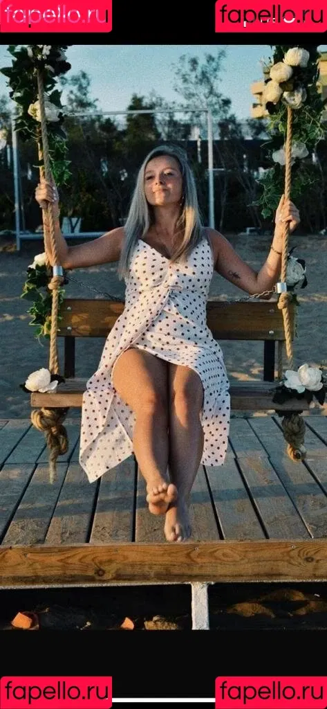 MinusElf Onlyfans Photo Gallery 