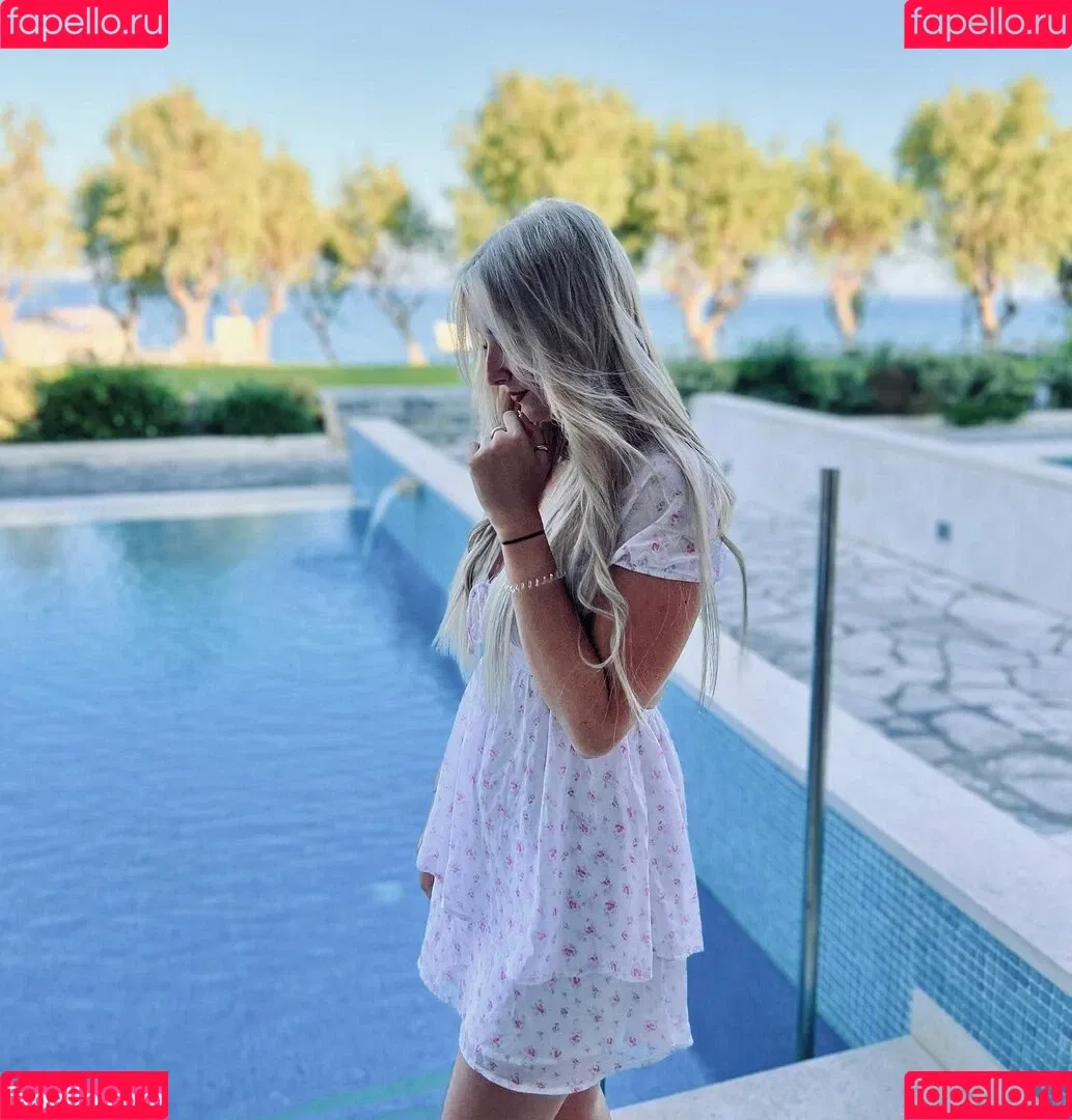 MinusElf Onlyfans Photo Gallery 