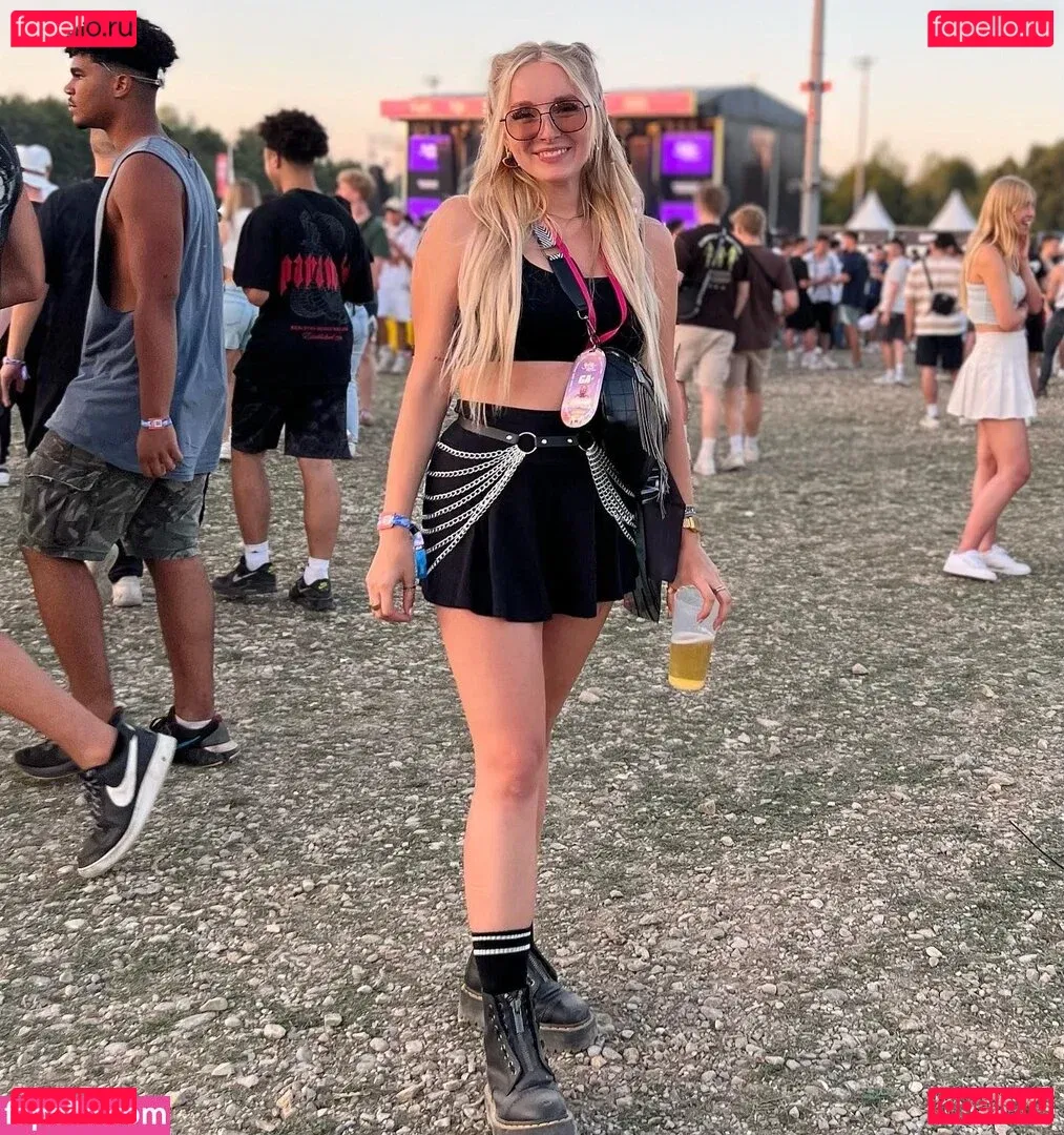 MinusElf Onlyfans Photo Gallery 