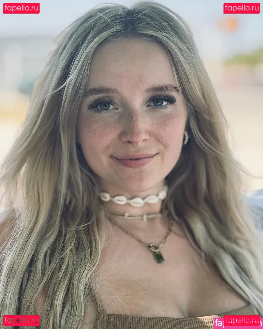 MinusElf Onlyfans Photo Gallery 