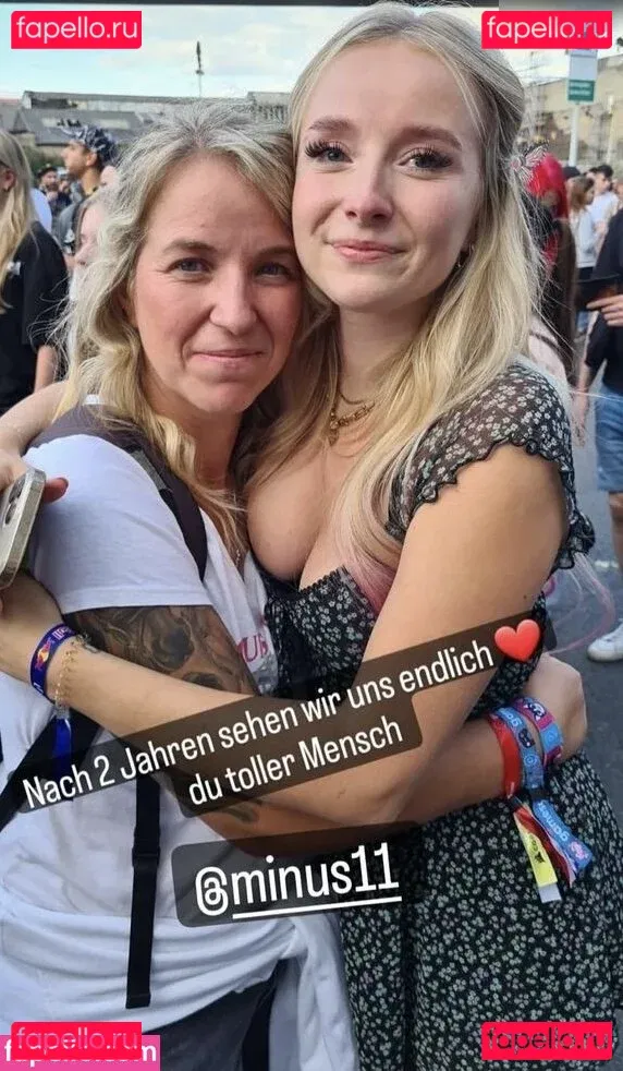 MinusElf Onlyfans Photo Gallery 