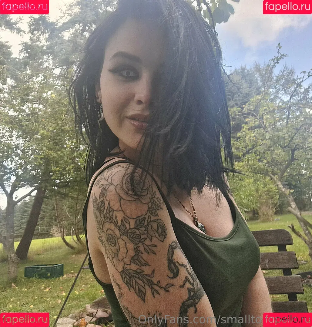 Small Town Sage Onlyfans Photo Gallery 