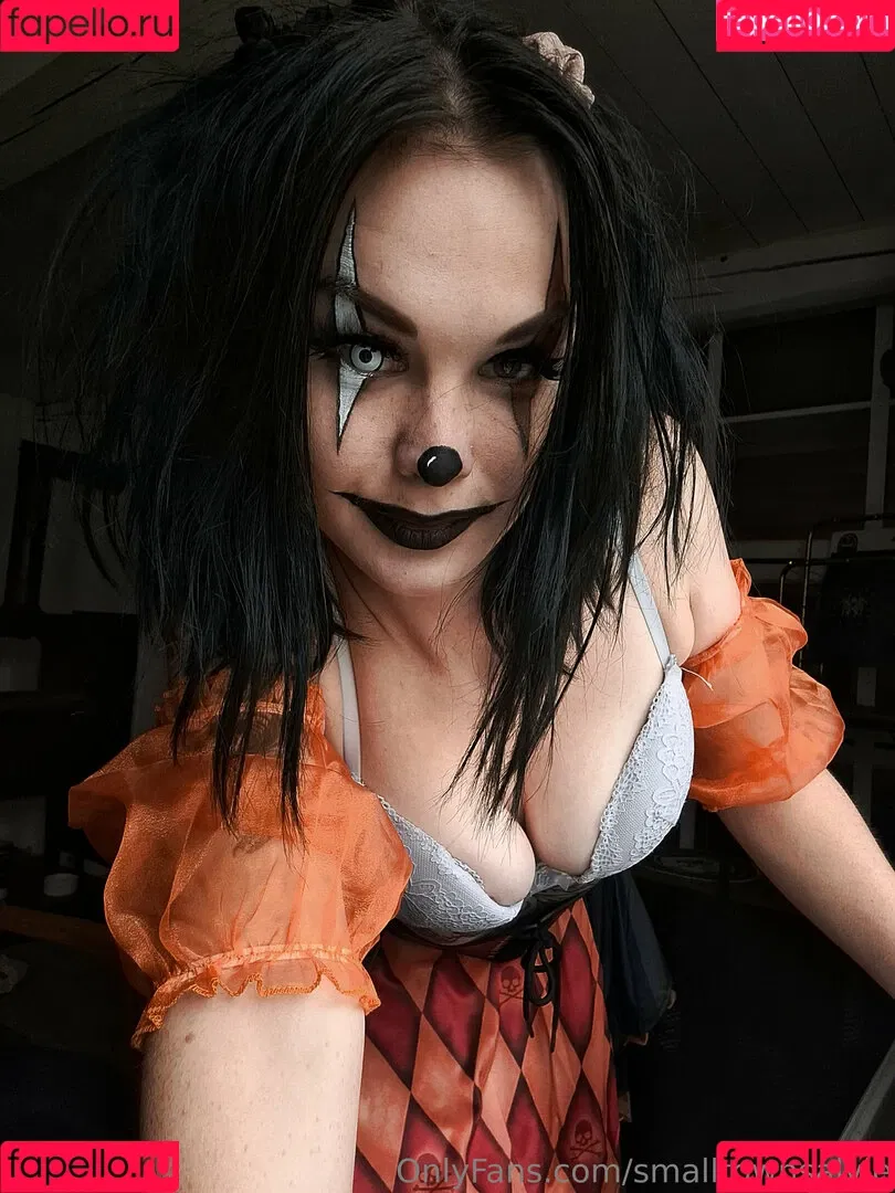 Small Town Sage Onlyfans Photo Gallery 