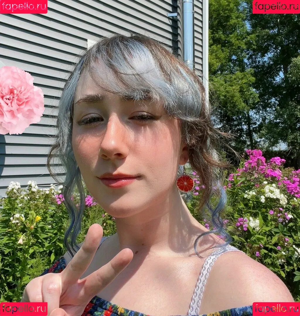 veinnavtuber Onlyfans Photo Gallery 