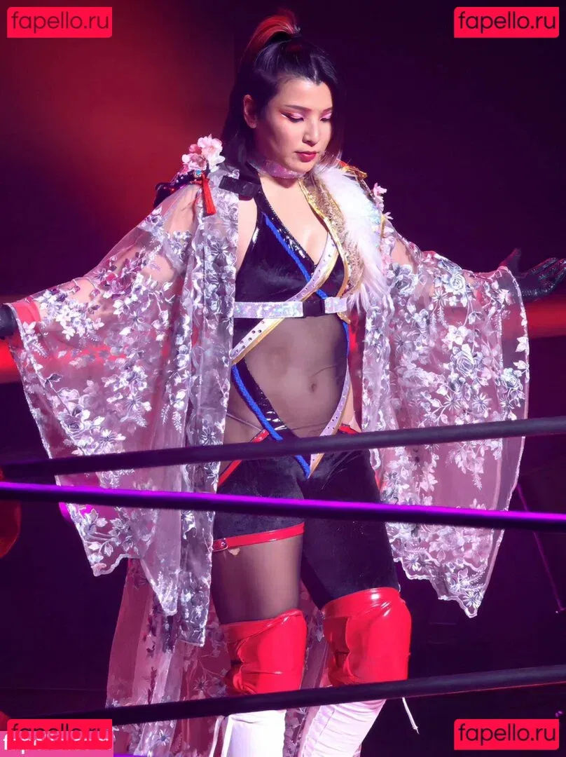 Hikaru Shida Onlyfans Photo Gallery 