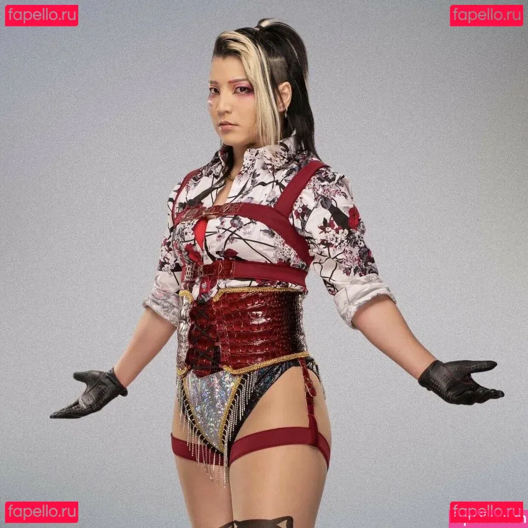 Hikaru Shida Onlyfans Photo Gallery 