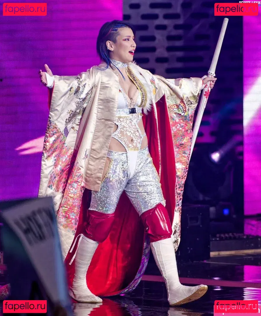 Hikaru Shida Onlyfans Photo Gallery 