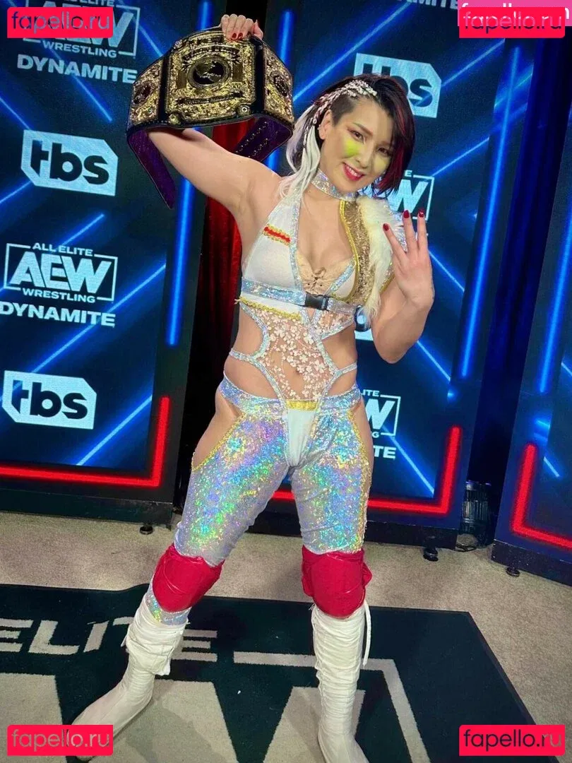 Hikaru Shida Onlyfans Photo Gallery 