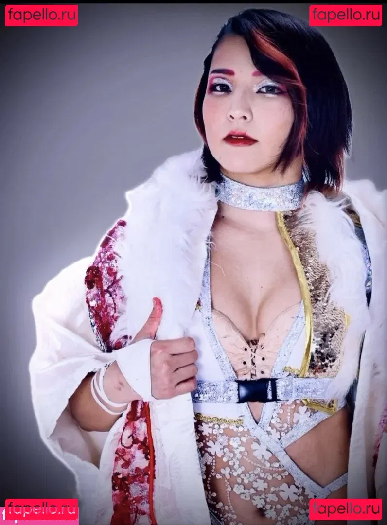 Hikaru Shida Onlyfans Photo Gallery 