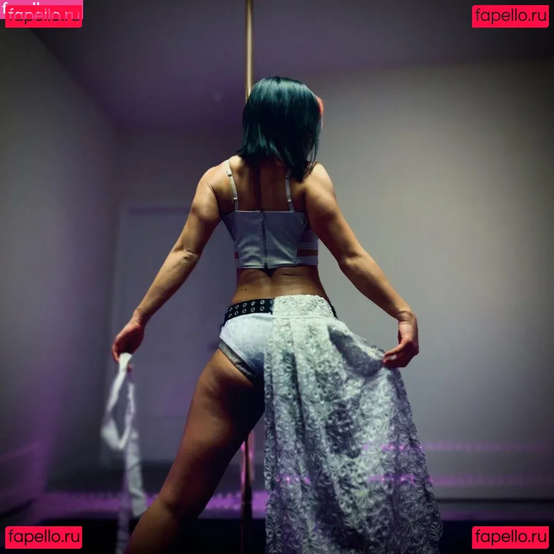 Hikaru Shida Onlyfans Photo Gallery 