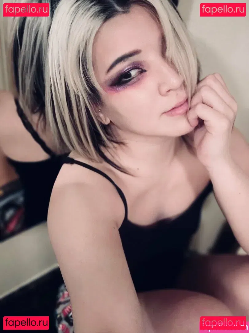 Hikaru Shida Onlyfans Photo Gallery 