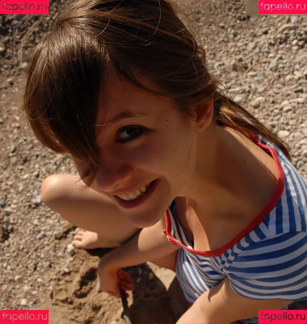 Girls Magazine Onlyfans Photo Gallery 
