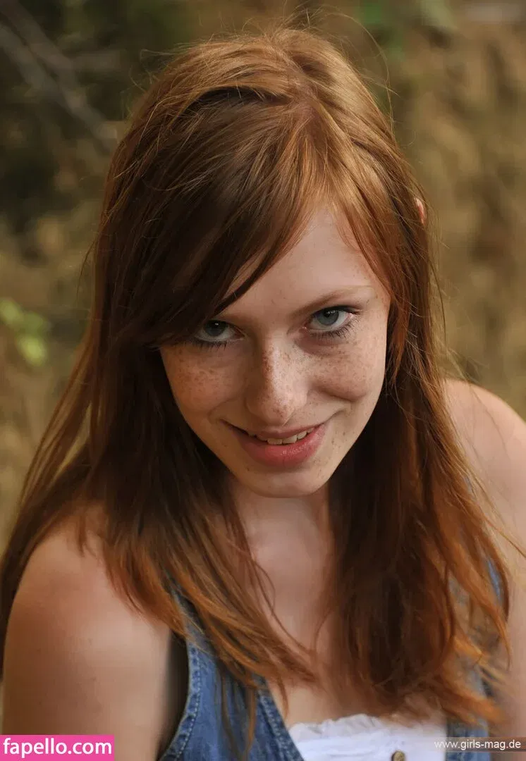 Girls Magazine Onlyfans Photo Gallery 