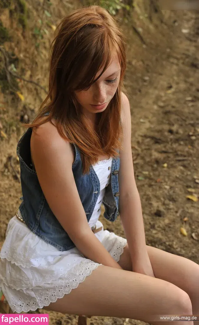 Girls Magazine Onlyfans Photo Gallery 