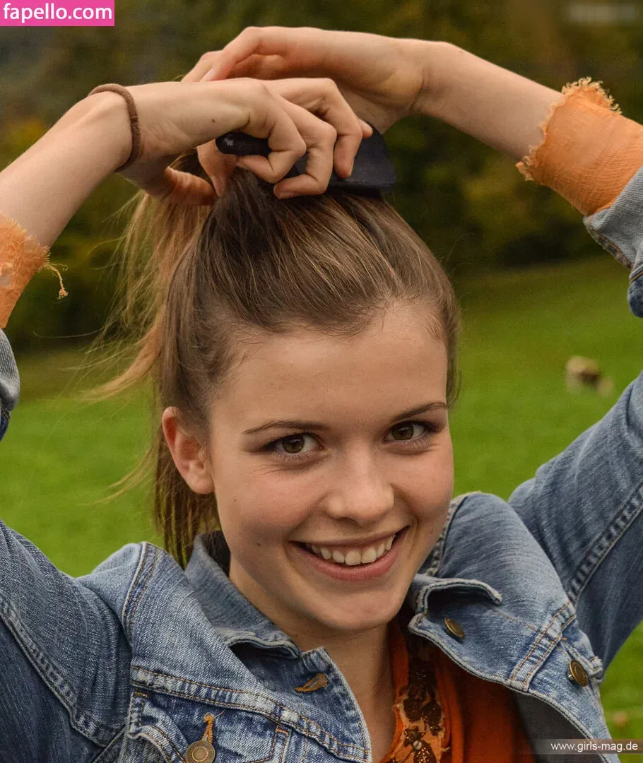 Girls Magazine Onlyfans Photo Gallery 