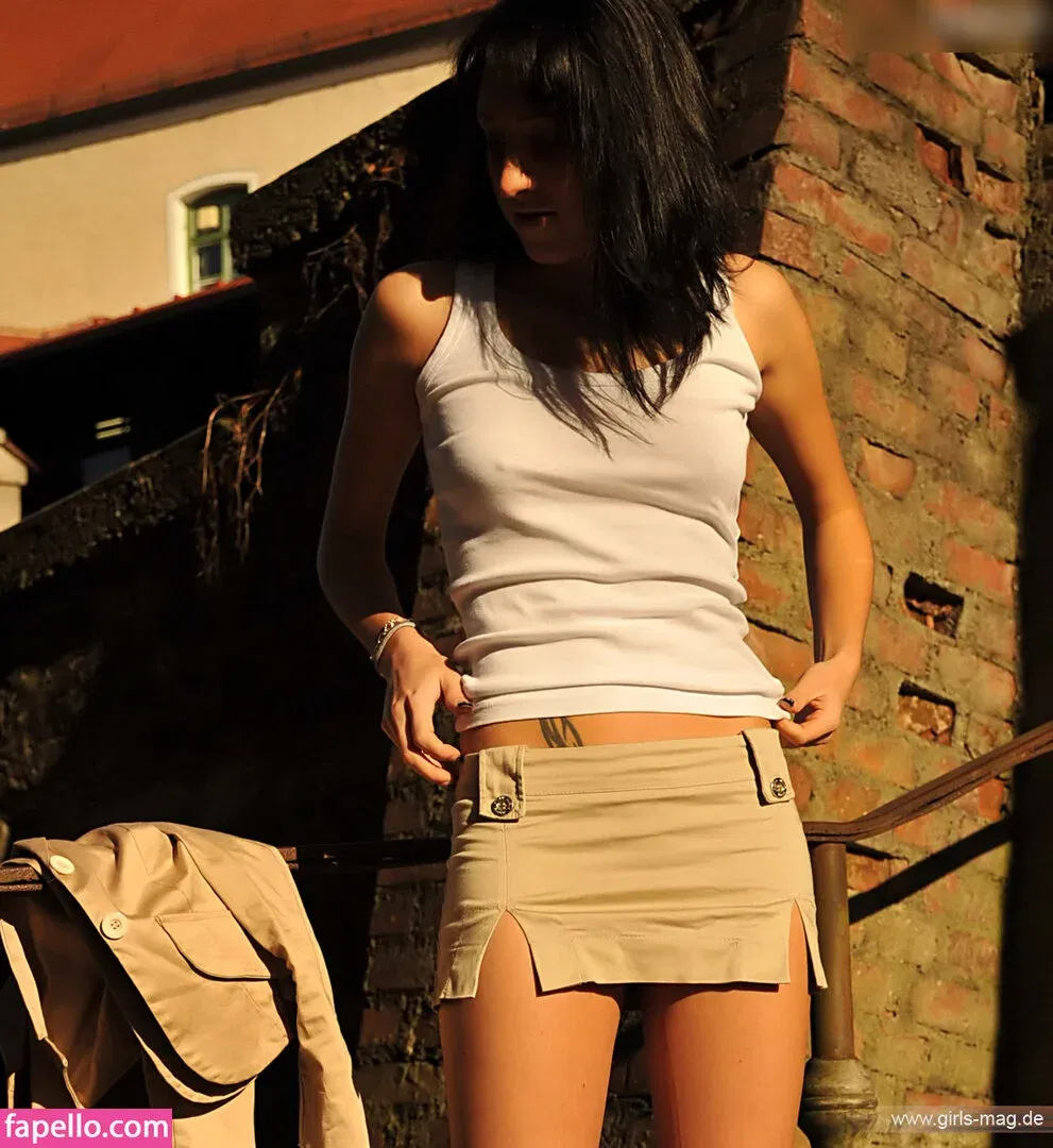 Girls Magazine Onlyfans Photo Gallery 