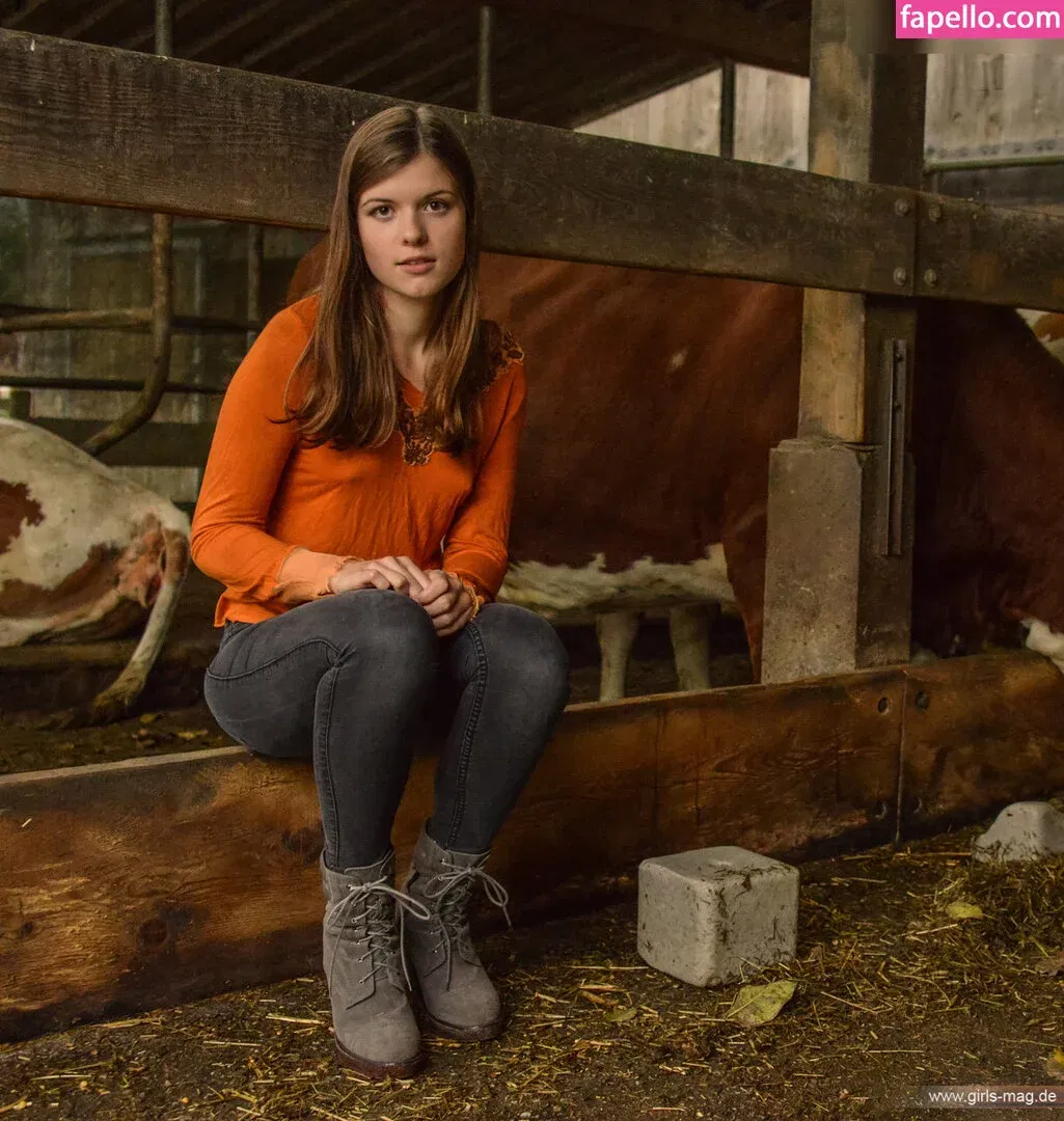 Girls Magazine Onlyfans Photo Gallery 