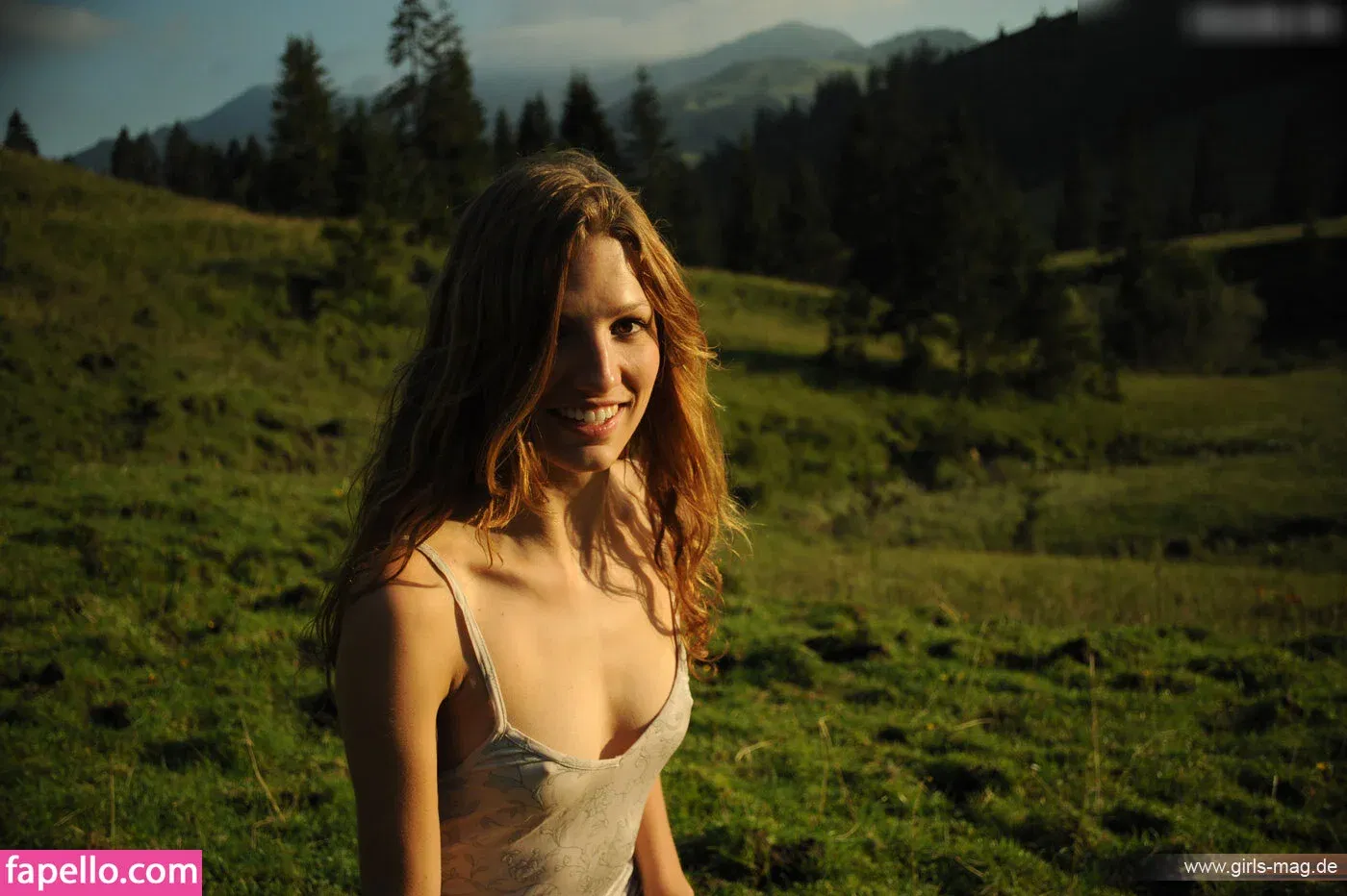 Girls Magazine Onlyfans Photo Gallery 