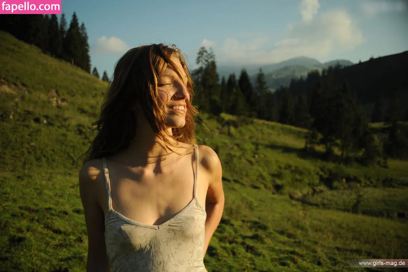 Girls Magazine Onlyfans Photo Gallery 