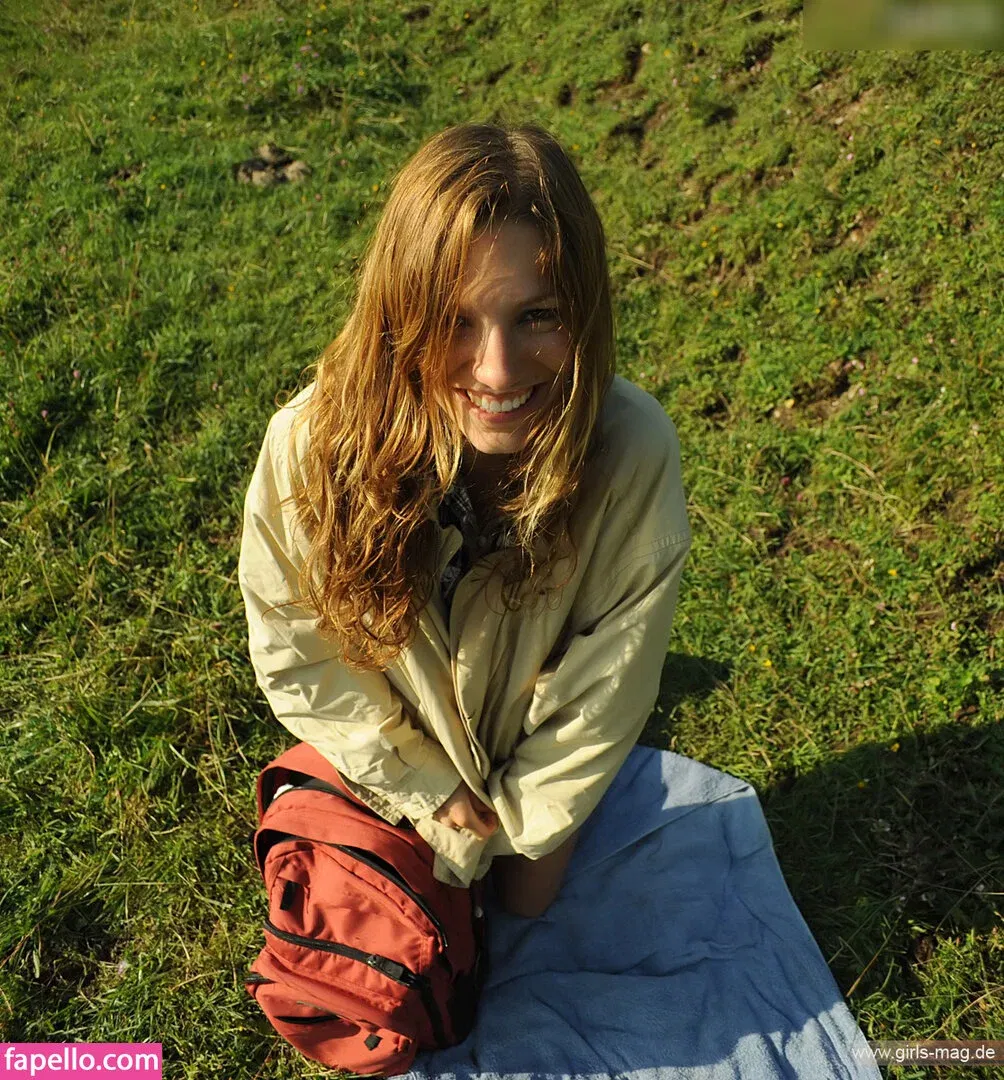 Girls Magazine Onlyfans Photo Gallery 