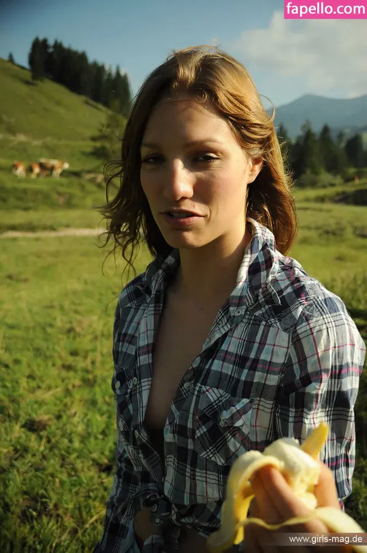 Girls Magazine Onlyfans Photo Gallery 