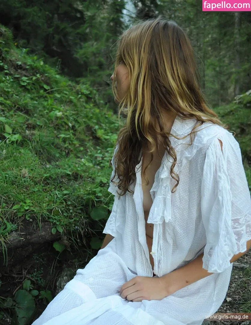 Girls Magazine Onlyfans Photo Gallery 