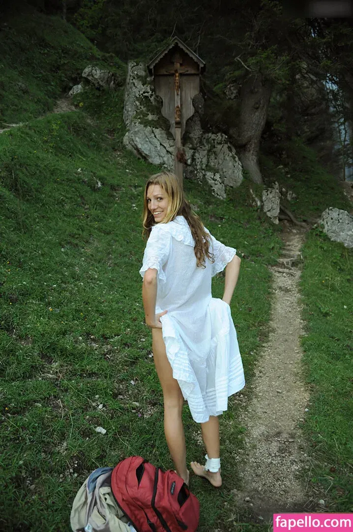 Girls Magazine Onlyfans Photo Gallery 