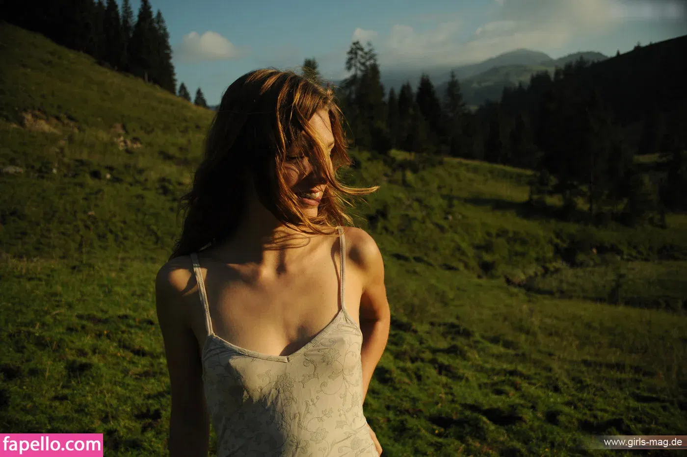 Girls Magazine Onlyfans Photo Gallery 