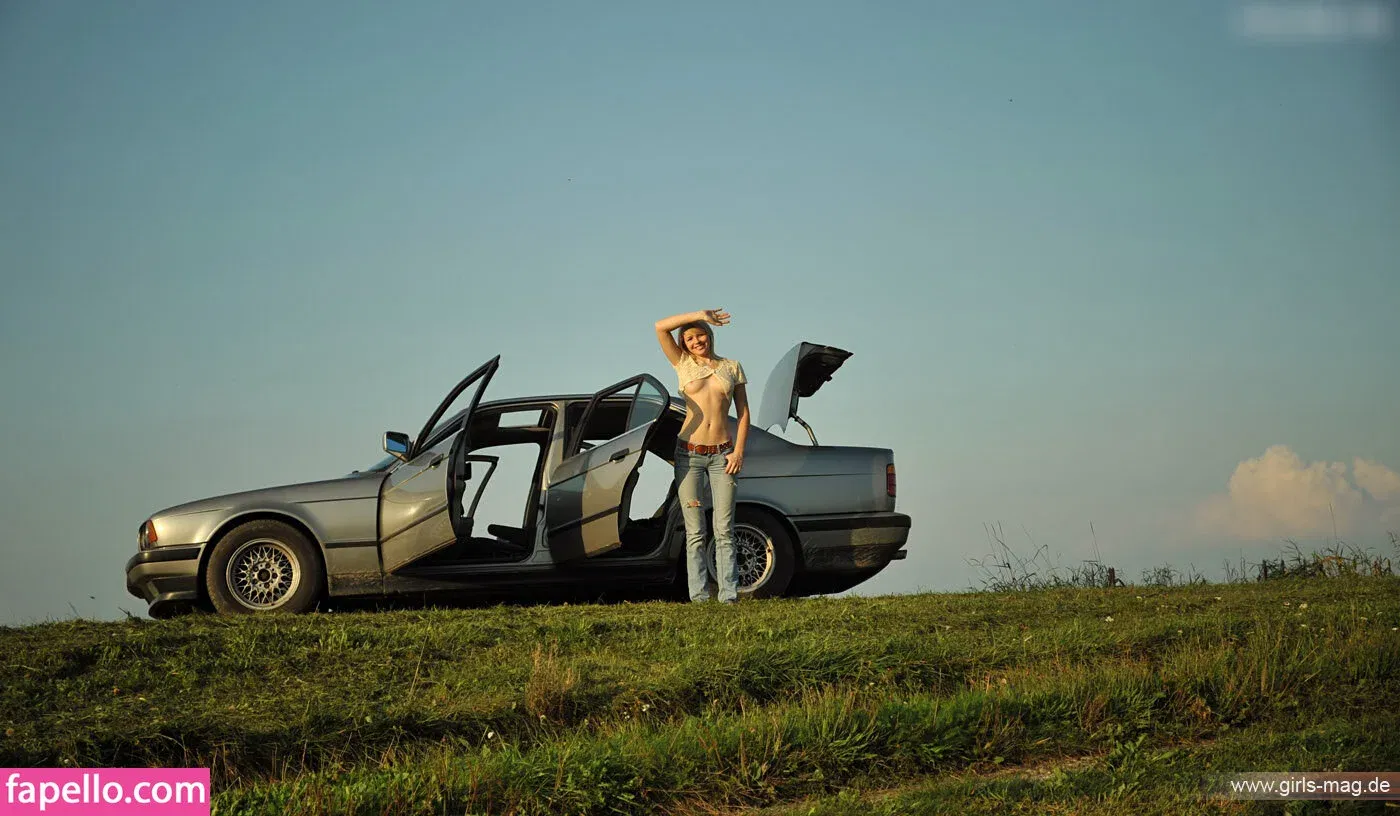 Girls Magazine Onlyfans Photo Gallery 