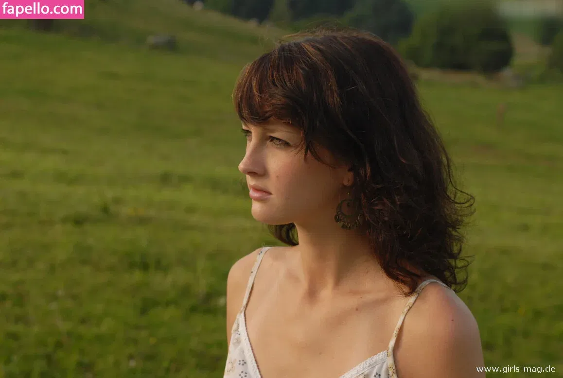 Girls Magazine Onlyfans Photo Gallery 