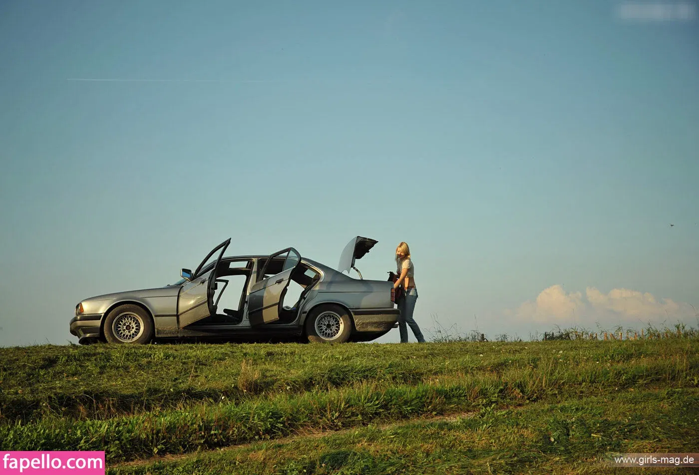 Girls Magazine Onlyfans Photo Gallery 