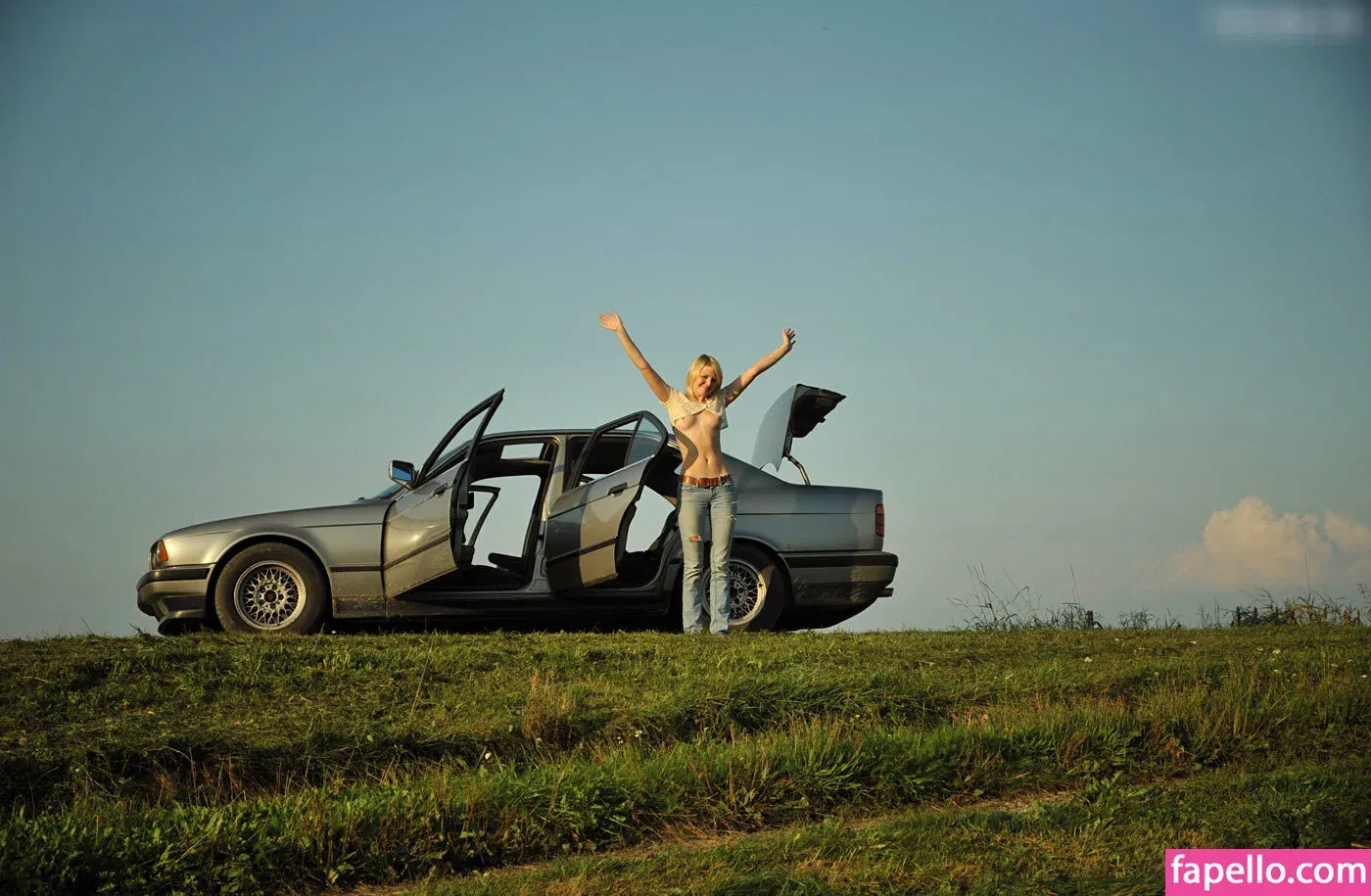 Girls Magazine Onlyfans Photo Gallery 